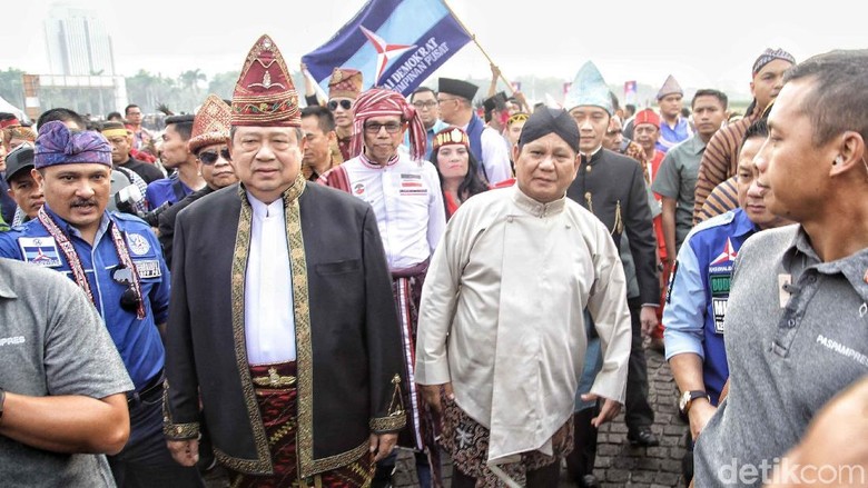 PAN: Prabowo Tak Gentar Hadapi Pilpres Meski Dikepung PAN: Prabowo Tak Gentar Hadapi Pilpres Meski Dikepung
