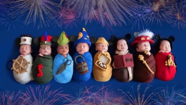 Galeri Foto Bayi Berkostum Mickey Mouse, Menggemaskan Banget!
