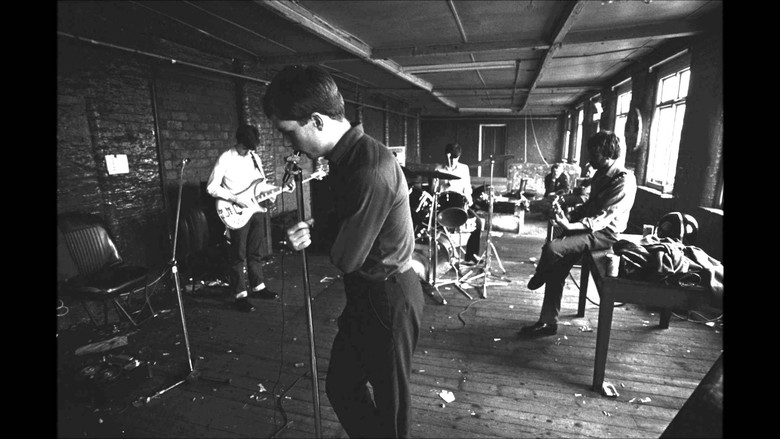 Peter Hook Bakal Lelang Benda Kenangan Joy Division Peter Hook Bakal Lelang Benda Kenangan Joy Division