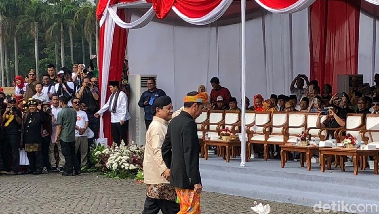 BPN: Baiknya Jokowi dan Prabowo Bertemu Langsung, Mereka Bersahabat BPN: Baiknya Jokowi dan Prabowo Bertemu Langsung, Mereka Bersahabat