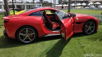 Sehingga adik dari Ferrari California ini bisa melesat 0-100 km/jam dalam waktu 3,5 detik dan bisa mencapai 200 km/jam hanya dalam waktu 10,8 detik. Foto: Ridwan Arifin