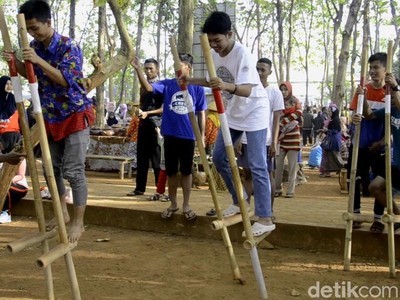Nostalgia Kuliner dan Mainan Jadul, Ada di Sini Nostalgia Kuliner dan Mainan Jadul, Ada di Sini