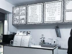 Kafe Ini Instagrammable Banget, Serasa Masuk Dunia Kartun