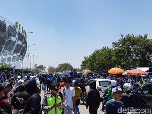 Bobotoh Minta Persib Tampil Habis-habisan agar Kokoh di Puncak