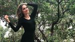 Stunning! Cinta Laura dengan Rambutnya Tergerai