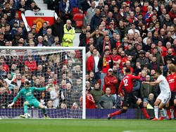 David de Gea (Manchester United). Kiper asal Spanyol ini melakukan beberapa penyelamatan penting saat MU diimbang Wolverhampton Wanderers 1-1 di Old Trafford. De Gea tercatat bikin delapan penyelamatan di sepanjang lag Foto: Andrew Yates/Reuters