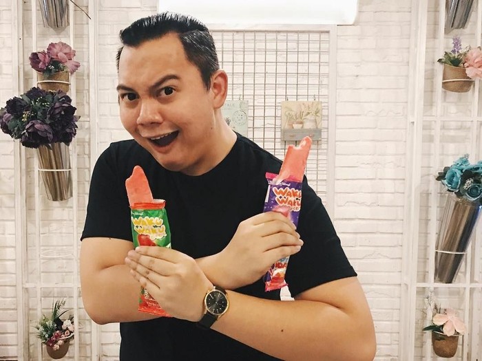 YouTuber Chandra Liow doyan es krim