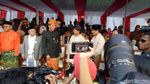 Foto: Jokowi-Prabowo Ngobrol Akrab di Kampanye Damai