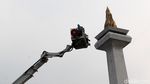 Serunya Naik Bronto Skylift di Monas