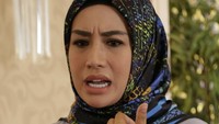 Ia juga minta agar tak ada lagi yang merebut kebahagiaannya. Foto: Palevi S/detikHOT