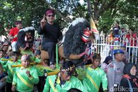 Ridwan Kamil Mulai Kampanyekan Jokowi-Ma'ruf di Jabar