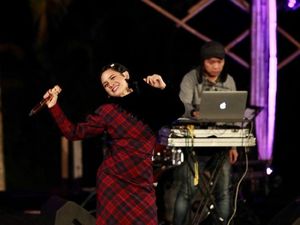 Andien Ajak Jamaah Al-Jazziyah Nostalgia di Jazz Gunung Ijen