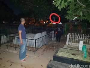 Viral Penampakan Hantu di Kuburan Saat Razia Waria, Ini Faktanya!