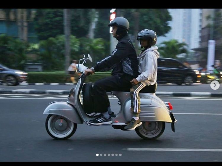 Anies Baswedan Cerita Soal Vespa Kesayangan