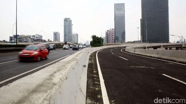 Diresmikan Jokowi, Tol Desari Seksi I Gratis Seminggu