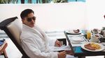 Mengintip Anak Konglomerat Kazakhstan, Dimas Adilet Saat Masak dan Kulineran