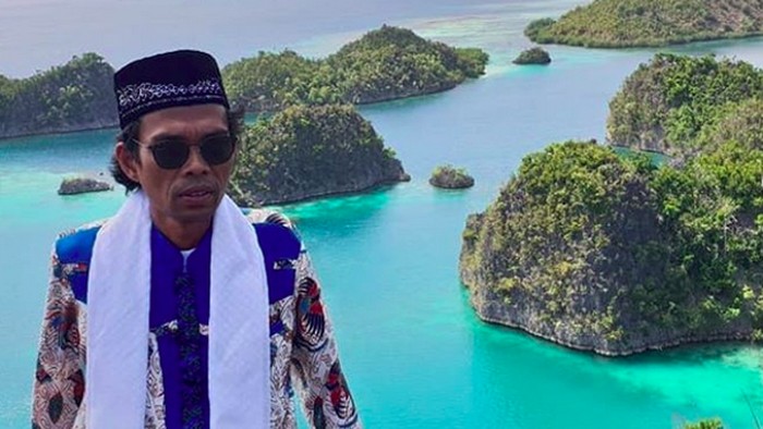 Ustaz Abdul Somad. Foto: (ustadzabdulsomad/Instagram) Ustaz Abdul Somad. Foto: (ustadzabdulsomad/Instagram)