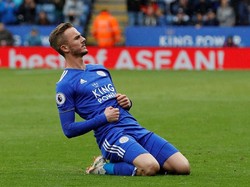 James Maddison (Leicester City). Maddison mencetak satu gol saat Leicester menang 2-1 atas Huddersfield. Ia kini tercatat selalu bikin gol atau assist dalam empat dari lima laga terakhirnya sebagai starter (3 gol, 1 assist). Foto: Darren Staples/Reuters