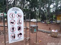 Sedih Taman Kota Di Tangsel Ini Banyak Sampah Berserakan