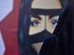 Kaum Feminis Arab Saudi Berjuang Melalui Radio Online