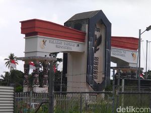 Tapal Batas Tiba di Perbatasan Skouw