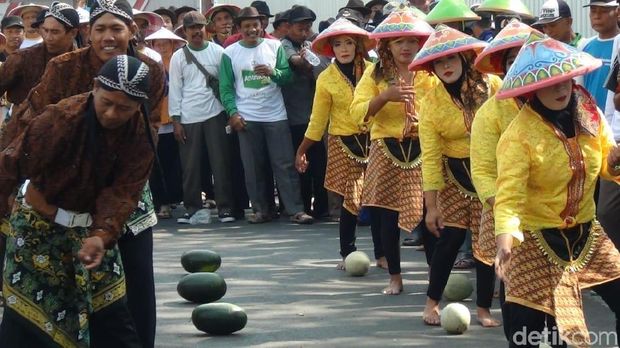 Demo petani Lamongan/