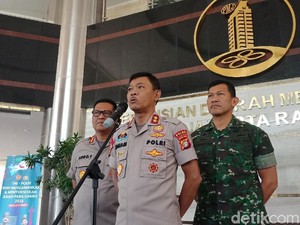 Jokowi Resmi Ajukan Komjen Idham Azis Jadi Kapolri ke DPR