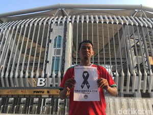 Pesan dari Suporter di Malaysia: Sudahi Caci-Maki, Ayo Adu Kreasi