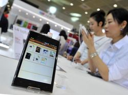 10 Ponsel Unik Android