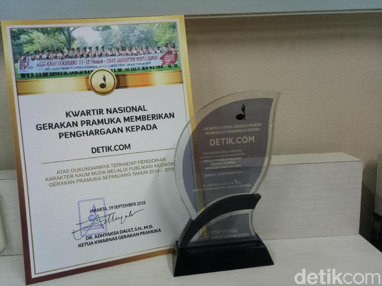 Kwarnas Gerakan Pramuka Beri Penghargaan ke detikcom Kwarnas Gerakan Pramuka Beri Penghargaan ke detikcom