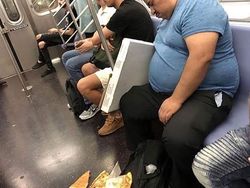 Potret Viral Kesialan Tak Terduga, Miris dan Kocak