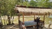 Di sini juga geazebo untuk bersantai. (Dadang Hermansyah/detikTravel)