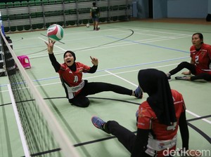 Timnas Voli Duduk Perbanyak Simulasi Pertandingan Jelang Asian Para Games
