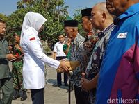Kisah Saleh, Pemulung Penerima Penghargaan Presiden Karena Donor Darah