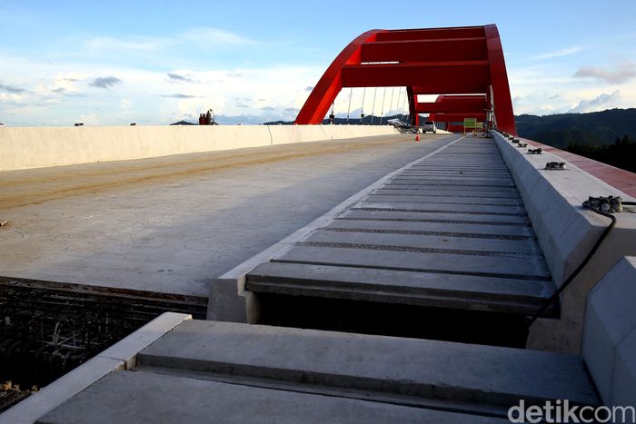 Penampakan Terkini Jembatan Holtekamp di Papua