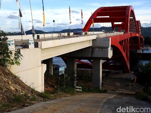 Jembatan Holtekamp Diresmikan Jokowi Maret 2019