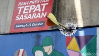 Salah satunya dengan memasang beberapa Trick Art 3D di beberapa titik di Jakarta, Senin (24/9/2018).