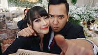 Ia menyebut Aldi sebagai sosok yang humoris dan membuatnya merasa sebagai wanita paling beruntung di dunia. Dok. Instagram/kinalputridevi