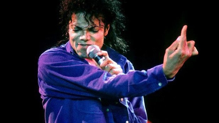 Buku psikologi milik raja pop Michael Jackson dilelang hingga capai 146 juta rupiah. Foto: Istimewa Buku psikologi milik raja pop Michael Jackson dilelang hingga capai 146 juta rupiah. Foto: Istimewa