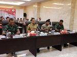 Anies, Kapolda Metro dan Pangdam Jaya Rapat Pengamanan Pemilu 2019