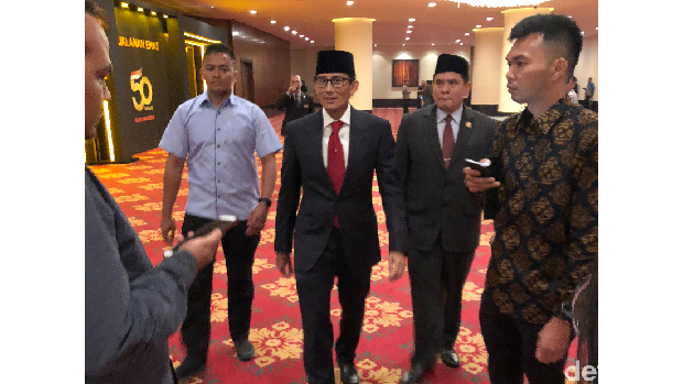 Sandiaga Uno di HUT Kadin