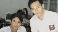 Selain terjun di dunia musik, Devano juga tampil dalam sebuah film. Dok. Instagram/devdanendra