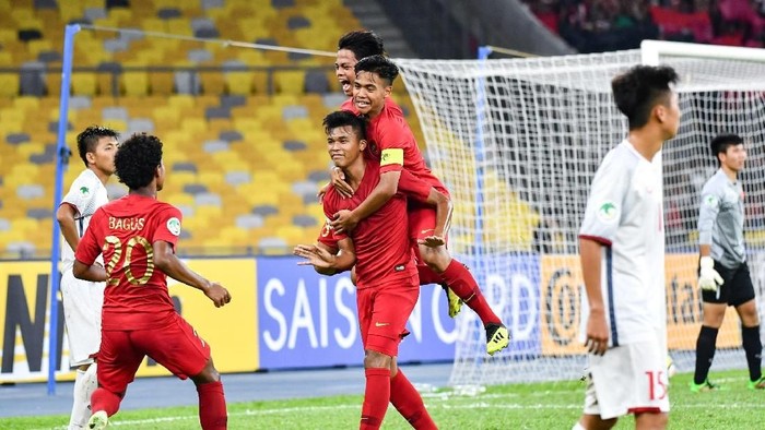 Timnas Indonesia U-16 tengah tampil di Piala Asia U-16 2018, netizen pun kompak mendukungnya. Foto: Adam Aidil Padali/AFC Timnas Indonesia U-16 tengah tampil di Piala Asia U-16 2018, netizen pun kompak mendukungnya. Foto: Adam Aidil Padali/AFC