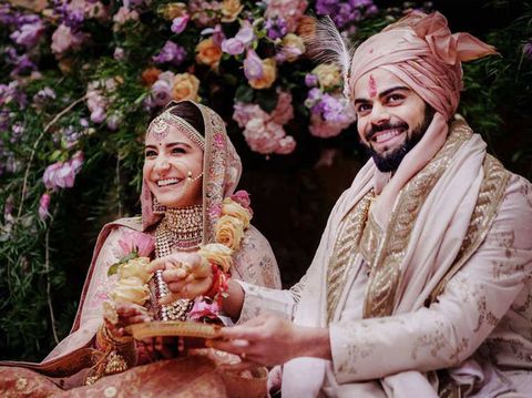 Kisah Cinta Virat Kohli dan Anushka Sharma dalam Gambar