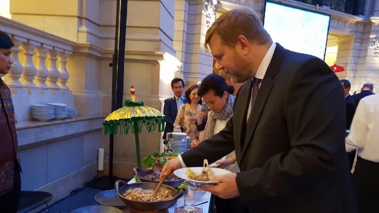 Cita Rasa Indonesia di Museum Telekomunikasi Berlin Cita Rasa Indonesia di Museum Telekomunikasi Berlin
