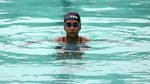 Lumpuh Tak Bikin Atlet Cantik Laura Dinda Tinggalkan Kolam Renang