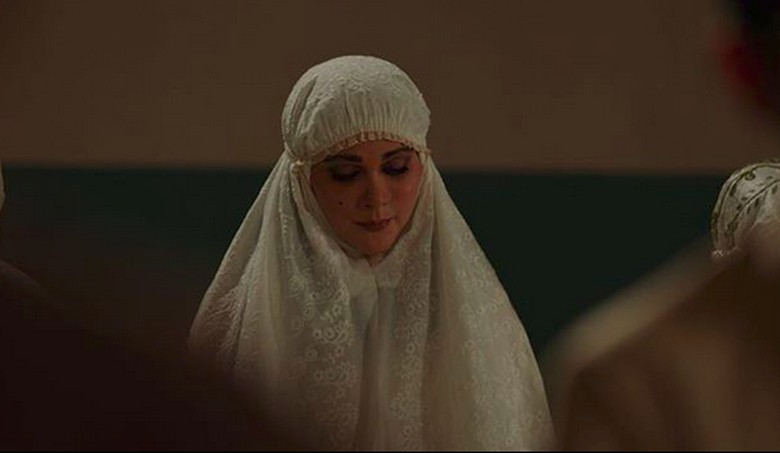 Suzzanna: Bernapas dalam Kubur jadi film horor yang laris. Foto: (dok.Soraya Intercine Films) Suzzanna: Bernapas dalam Kubur jadi film horor yang laris. Foto: (dok.Soraya Intercine Films)