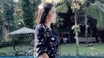 Aura Kasih Makin Seksi, Luna Maya Foto Bareng Sundel Bolong
