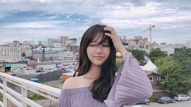 Bagaimana menurutmu dengan penampilan Moo Bin ini? Foto: Instagram