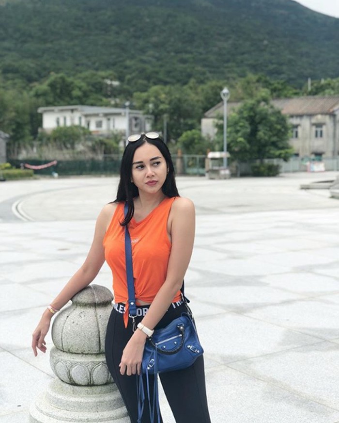 Aura Kasih Aura Kasih saat berlibur di Thailand.